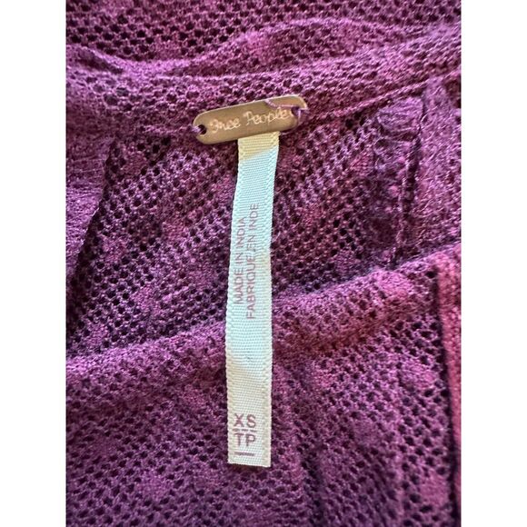 Free People Boho Sheer Plum Lace Mesh Swiss Dot Tunic Blouse Sz XS - Picture 4 of 4